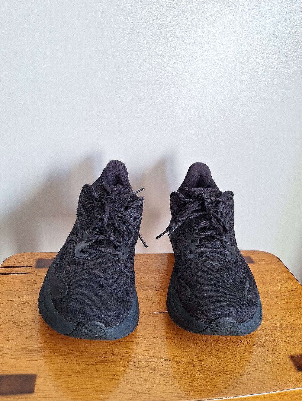 Hoka Clifton 10 Women's Black /Black Size 10.5D - Picture 3 of 12
